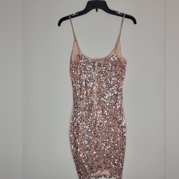 Guess Dress . Large . Rose Gold - Picture 3 of 4